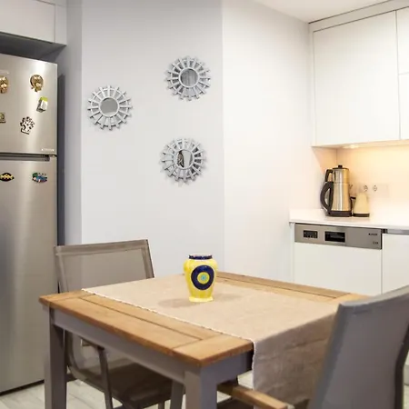 公寓 Splendid Flat With Shared Pool And Backyard Close To The Beach In Cesme *